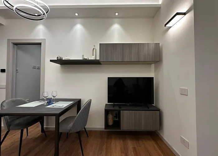 Cenisio81 Apartment